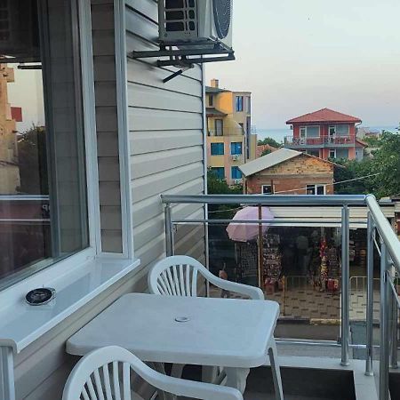Къща За Гости "Пердика" Hotell Obzor Exteriör bild