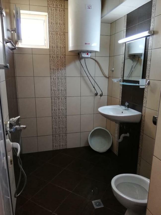 Къща За Гости "Пердика" Hotell Obzor Exteriör bild